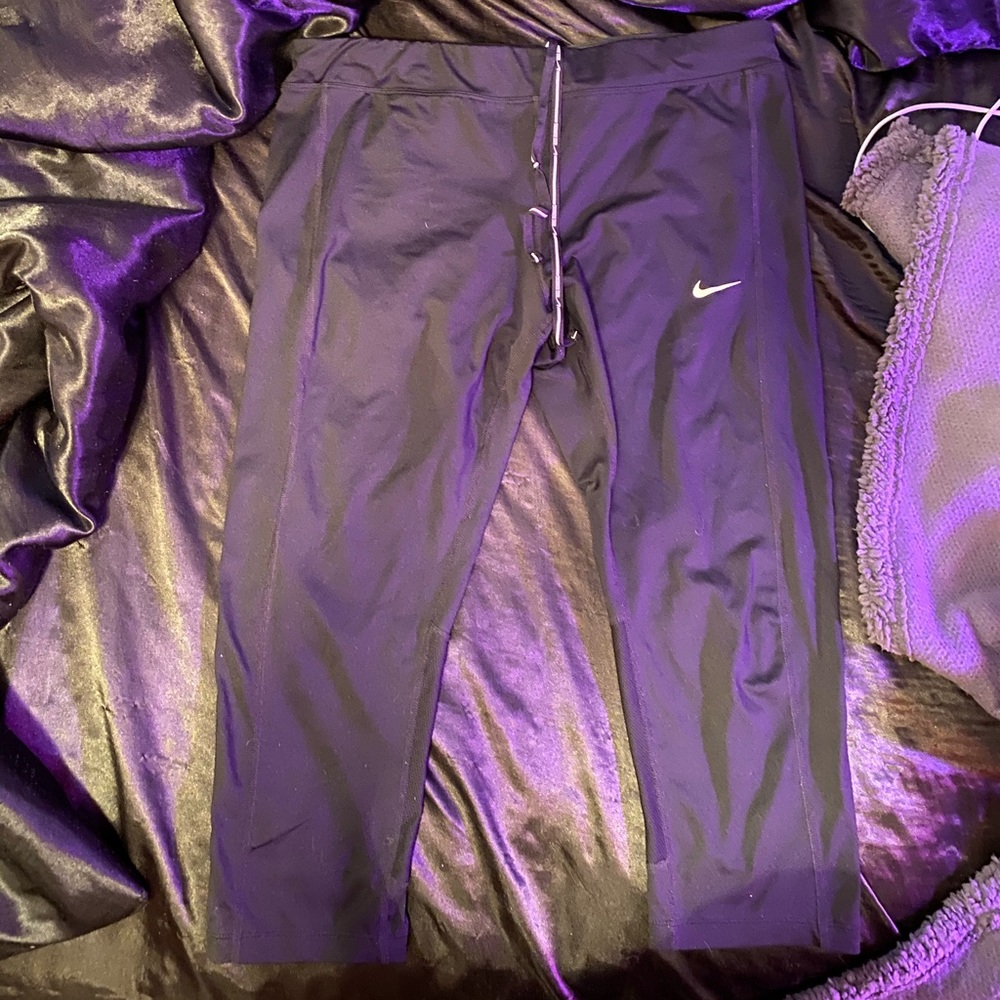 Nike Dri-Fit Capri Leggings